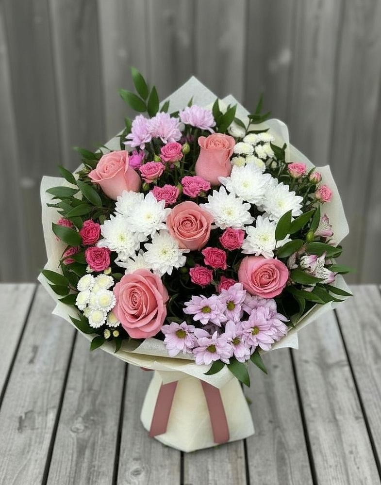 Букет цветов из: Альстромерии, Гвоздики, Розы и Хризантемы в Атаманской
