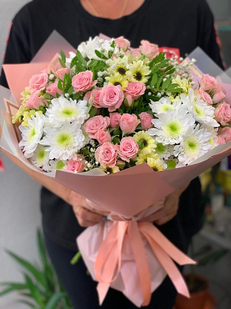 Букет цветов из: Розы и Хризантемы в Атаманской