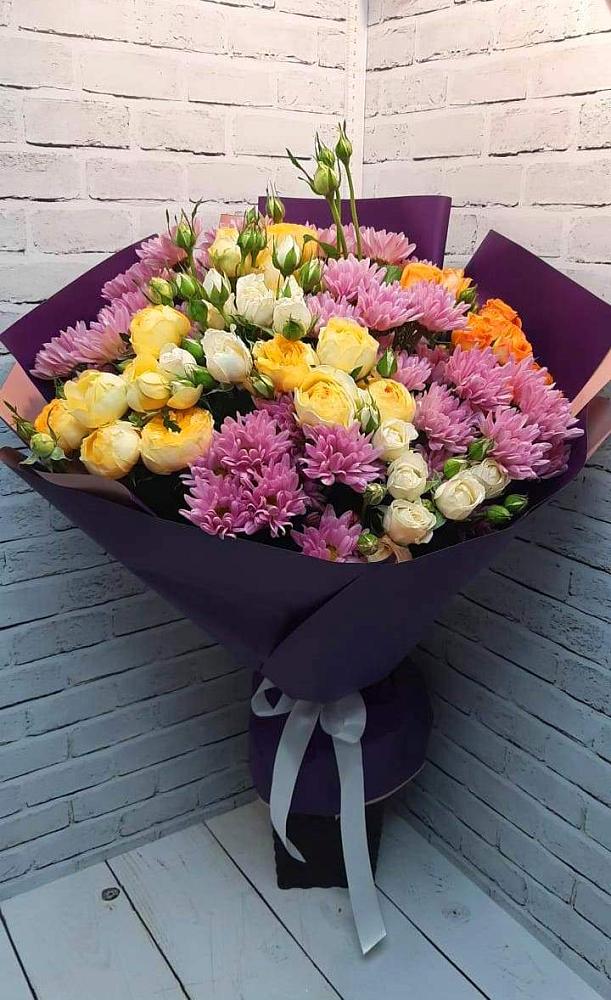Букет цветов из: Хризантемы и Розы в Атаманской