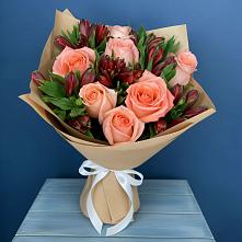 Букет цветов из:  Розы и Альстромерии #REPLACE_PRED# Атаманской