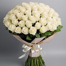 Букет 101 беля роза Белоснежка в Атаманской