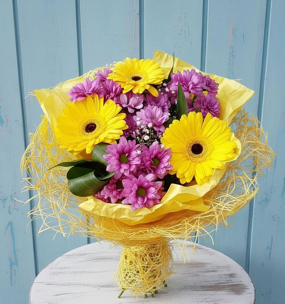 Букет цветов из: Хризантемы и Герберы в Атаманской
