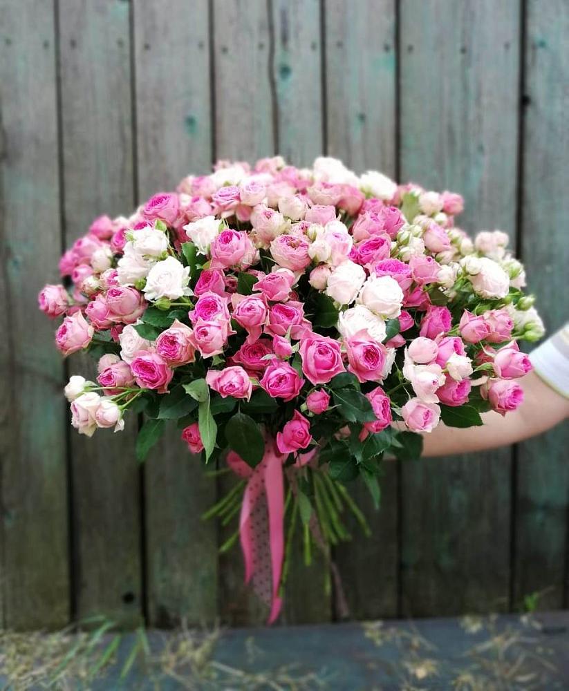 Букет Розовые кустовые розы Натали и Лав Лидия в Атаманской