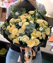 Букет цветов из:  Розы и Лизиантусы #REPLACE_PRED# Атаманской
